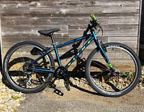 Vitus mountain bike in - mountain,